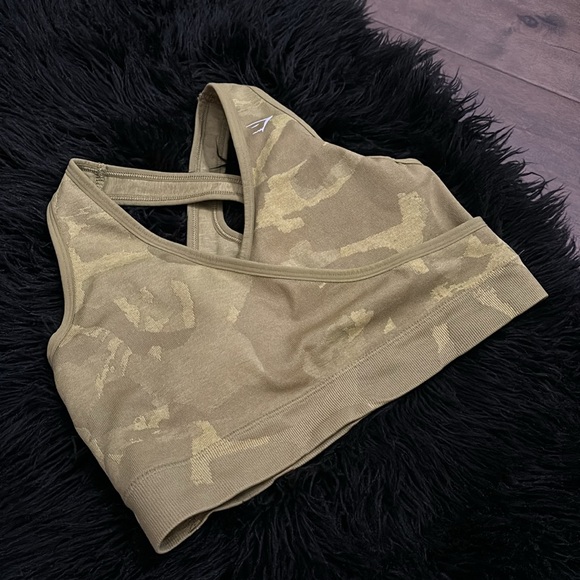 Gymshark padded bra - Picture 8 of 16